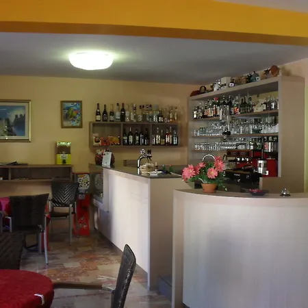 Montebaldina Hotel San Zeno di Montagna
